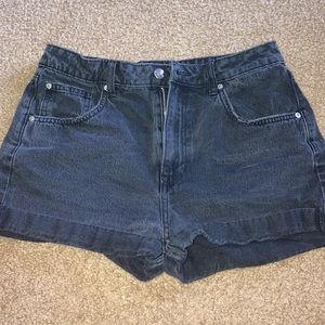H&M Black Shorts